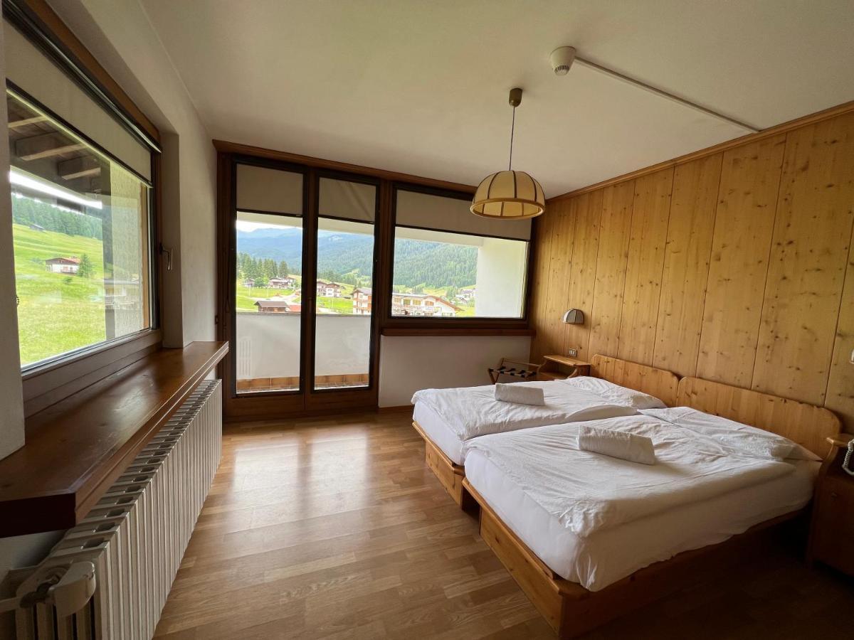 Hotel D'La Varda Di Topran D'Agata Paolo &C Sas Padola Dış mekan fotoğraf