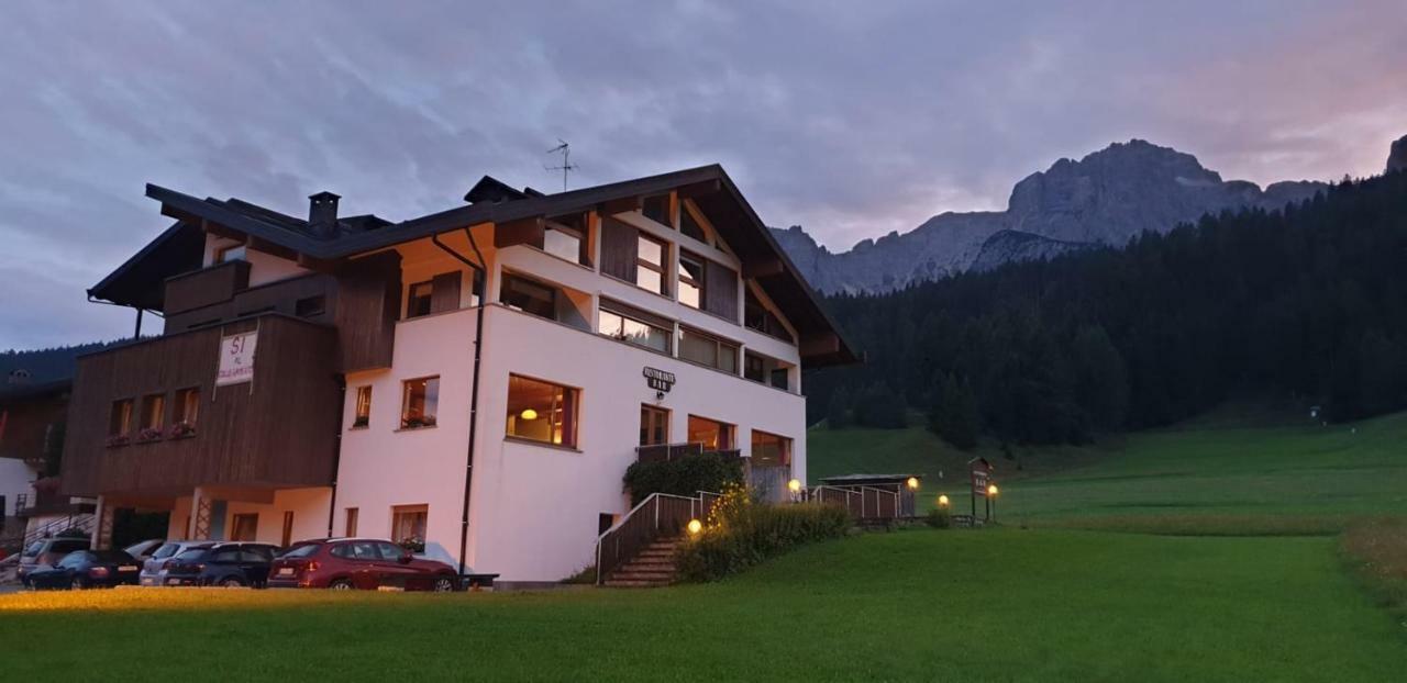 Hotel D'La Varda Di Topran D'Agata Paolo &C Sas Padola Dış mekan fotoğraf